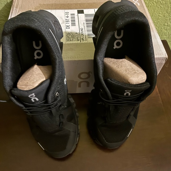 On Cloud Women’s Running Charcoal Athletic Shoes size 8 - Picture 13 of 14